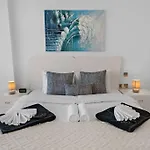 Luxury Sea View On The Palm With Access To Beach