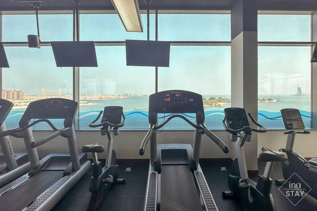 Luxury Sea View On The Palm With Access To * Dubai